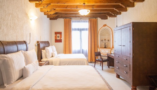 Habitación estándar doble, 2 camas dobles