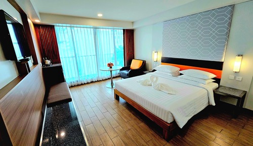 Habitación Deluxe doble, 1 cama de matrimonio grande, no fumadores