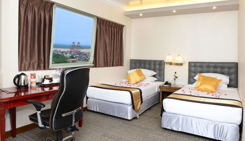 Habitación superior, vistas a la ciudad