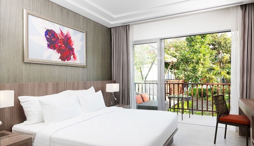 Grand Villa, 1 King Bed