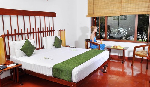 Habitación estándar doble, 1 cama de matrimonio grande, vistas al mar
