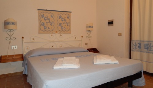 Apartamento, 1 habitación, balcón, vistas al jardín