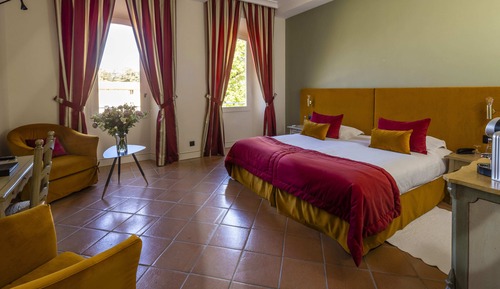 Habitación clásica con 1 cama doble o 2 individuales