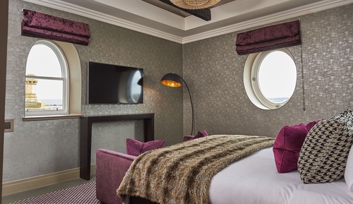 Suite Signature