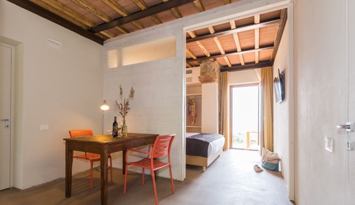 Apartamento familiar, cocina básica