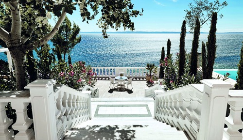 Villa Elite (White)