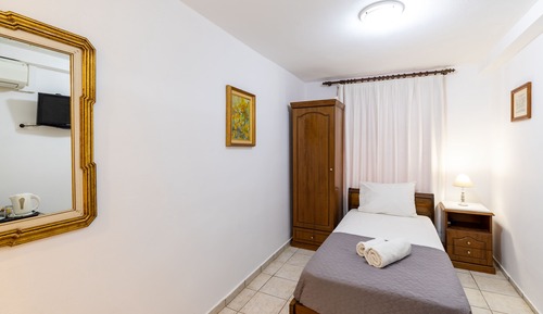 Habitación individual (Semi Basement)