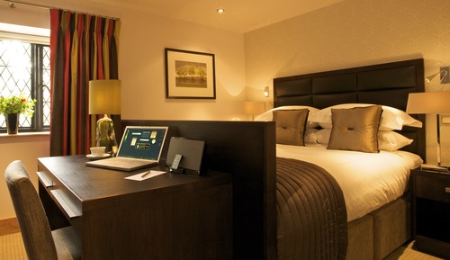 Luxury King Room