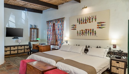 Habitación cuádruple estándar, varias camas, no fumadores, vistas a la montaña