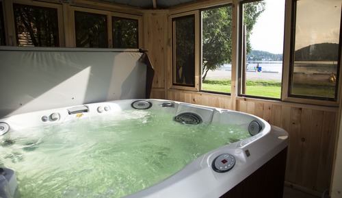 Classic Chalet, 2 Bedrooms