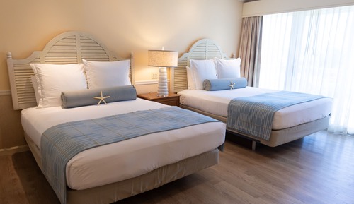 Habitación Signature, 2 camas de matrimonio, balcón, vistas al puerto