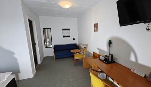 Dobbeltværelse med mulighed for opredning med sove sofa