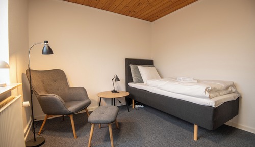 Enkeltværelse med fælles bad i Villa