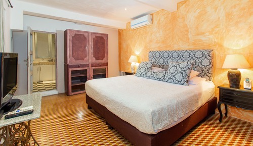 Habitación familiar, varias camas