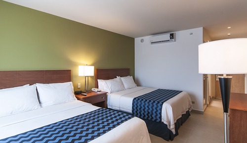Habitación estándar, 2 camas de matrimonio