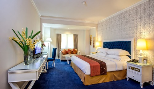Executive Suite