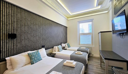 Habitación cuádruple estándar