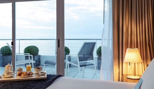 Suite junior, 1 cama de matrimonio, balcón