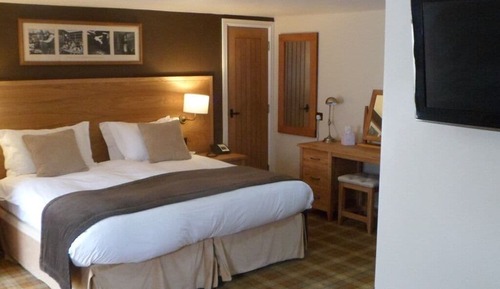 Suite superior, baño privado (Asker)
