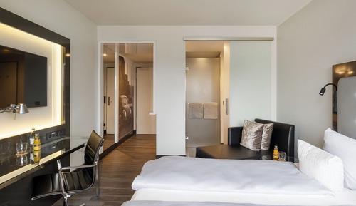 The Innside Room (2+1)