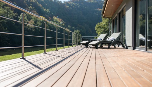 villa with double rain-shower and bubble-bath