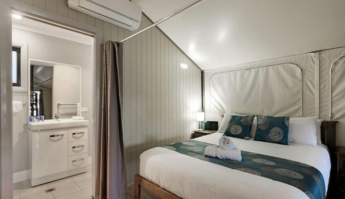 Tienda Deluxe (Safari Tent - Sleeps 6)