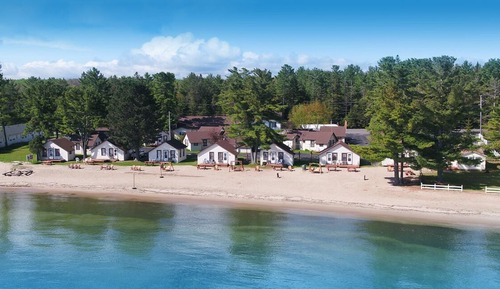 Cabaña clásica, 2 camas de matrimonio, junto a la playa