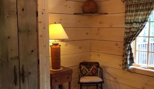 Habitación (12 Cherokee Room)