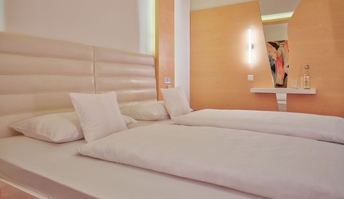 Suite junior, vistas al jardín (Landhaus)