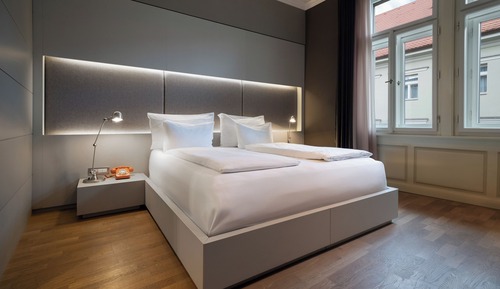 Suite (The Loft)