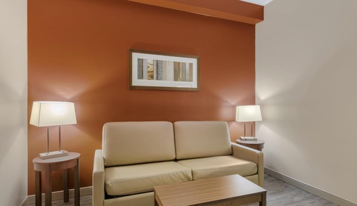 Suite, 1 cama de matrimonio grande, no fumadores, frigorífico y microondas (with Sofabed)