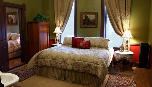 Estudio, 1 cama de matrimonio grande, baño privado