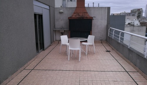 Estudio, terraza (Grill)