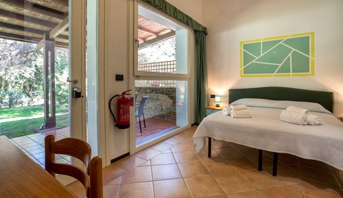 Estudio, vistas al jardín, en la zona del jardín