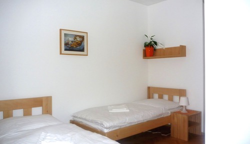 Habitación con 2 camas individuales
