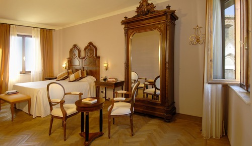 Habitación doble superior, 1 cama de matrimonio grande, vistas al valle