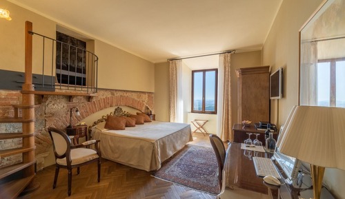 Suite, varias camas, vistas al valle
