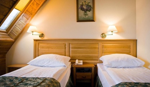 Habitación estándar con 2 camas individuales