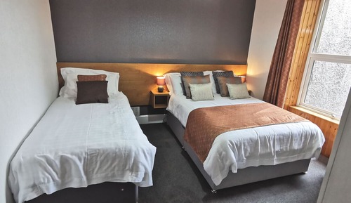 Suite clásica, baño privado (Room 4-1st Floor)