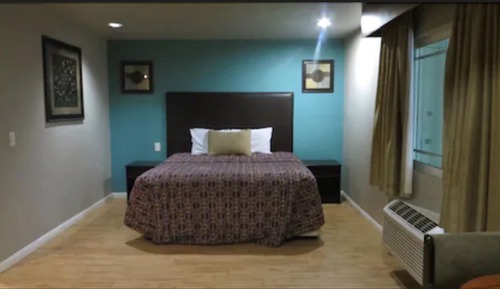 Classic Room With Spa Bath, Smoking