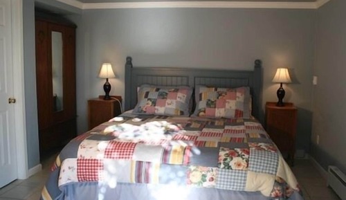 Habitación, 1 cama de matrimonio grande (Deck with View-Room 1)