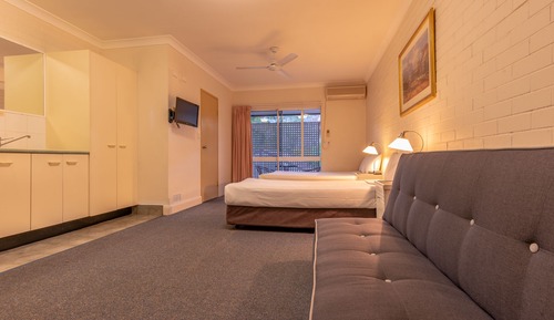 Habitación estándar, no fumadores, cocina básica (1 Night Special)