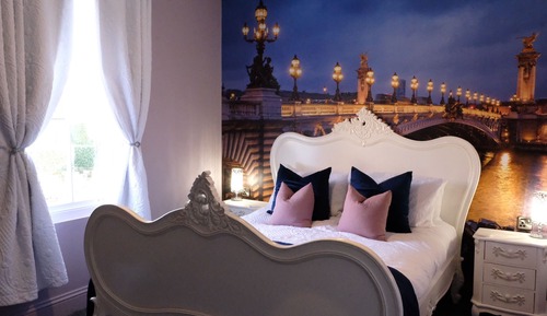 Habitación Deluxe doble, baño privado (Paris Suite)