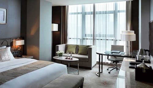 Melia King Room