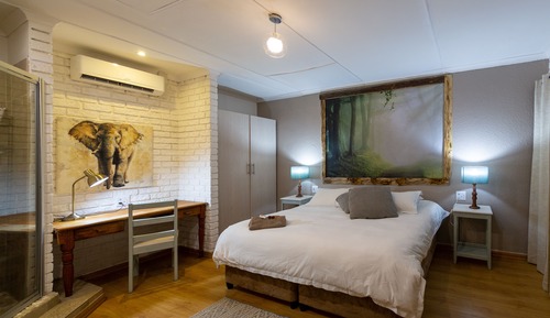 6 Sleeper Self-Catering Luxury