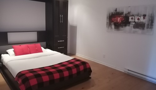 Condo, 1 Bedroom, Kitchenette