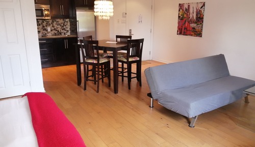 Standard Studio, Kitchenette