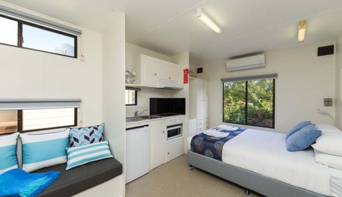 Estudio económico (- Sleeps 2)