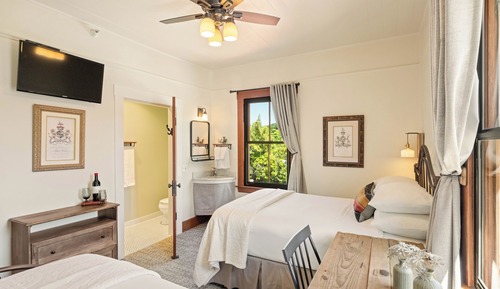 Habitación estándar doble, baño privado (Room 27 - Full/Twin)