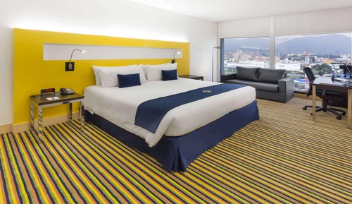 Habitación Deluxe, 1 cama de matrimonio grande, planta ejecutiva